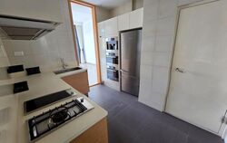Nouvel 18 (D10), Condominium #629283531